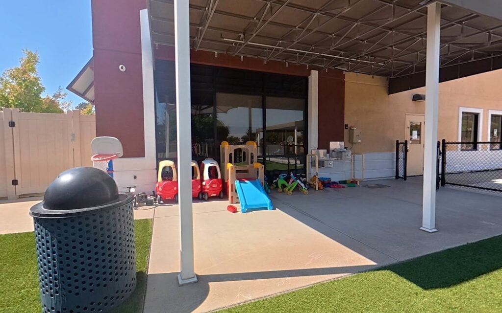 Covered patio and play area at the Kids Inc. Prairie City campus