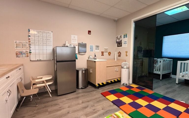 Infant and toddler care room at Kids Inc. daycare in Folsom