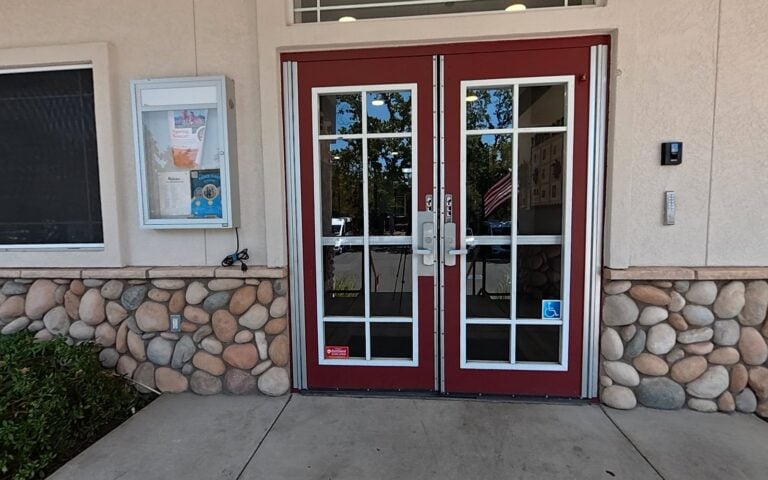 Welcoming entrance and lobby at Kids Inc. Preschool Folsom